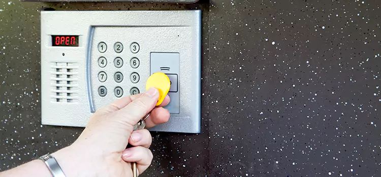 Electronic Door Lock Installation Panama City