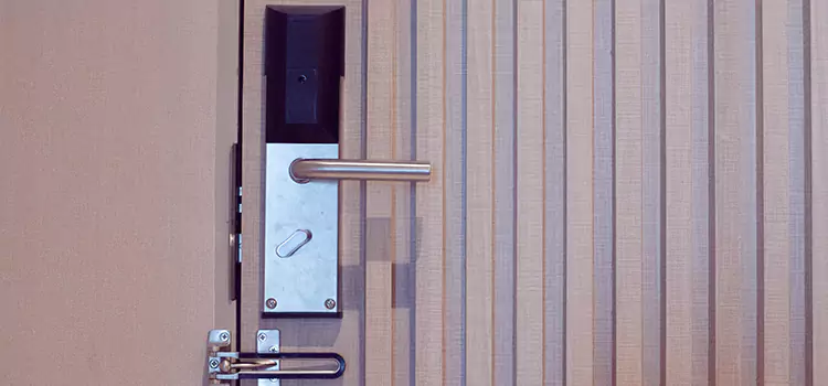 Installing a Maglock Panama City